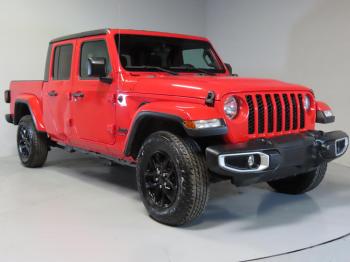  Salvage Jeep Gladiator