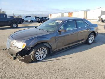  Salvage Chrysler 300