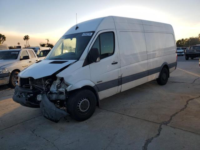  Salvage Mercedes-Benz Sprinter