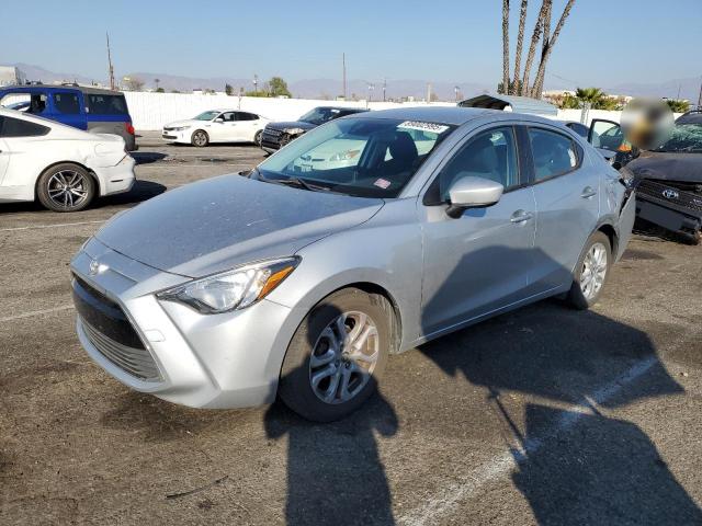  Salvage Toyota Yaris