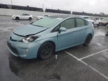  Salvage Toyota Prius