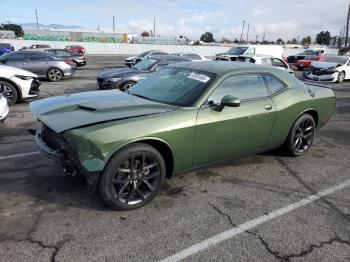  Salvage Dodge Challenger