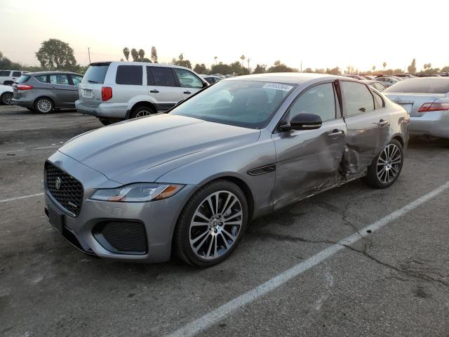  Salvage Jaguar XF