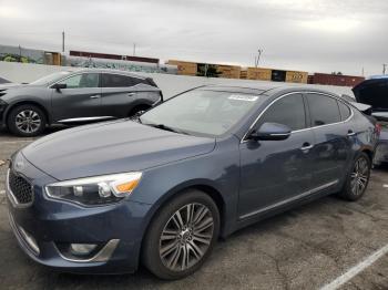  Salvage Kia Cadenza