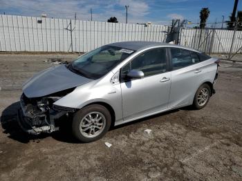  Salvage Toyota Prius