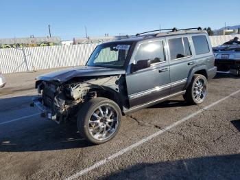  Salvage Jeep Commander