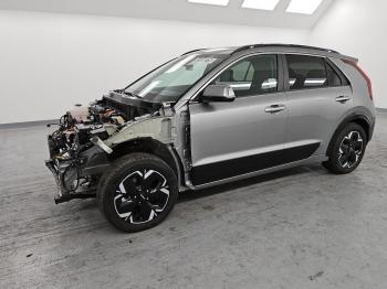  Salvage Kia Niro