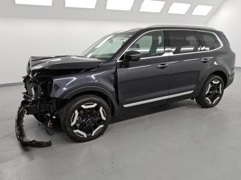  Salvage Kia Telluride