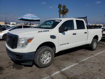  Salvage Nissan Titan