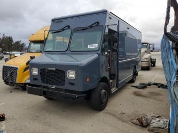  Salvage Freightliner Chassis M