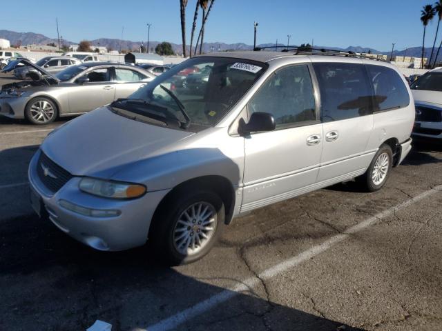  Salvage Chrysler Minivan