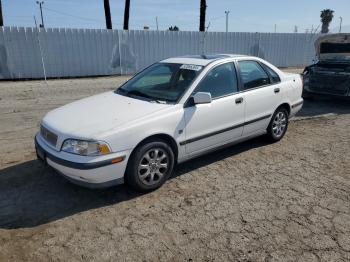  Salvage Volvo S40