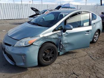  Salvage Toyota Prius