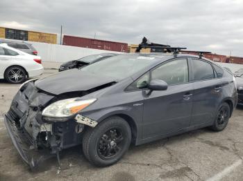  Salvage Toyota Prius