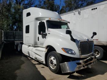  Salvage International Lt625