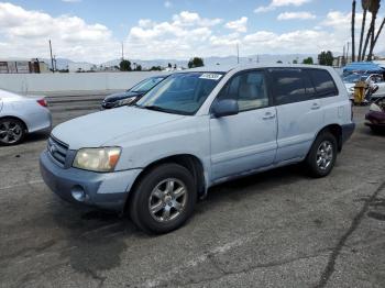  Salvage Toyota Highlander