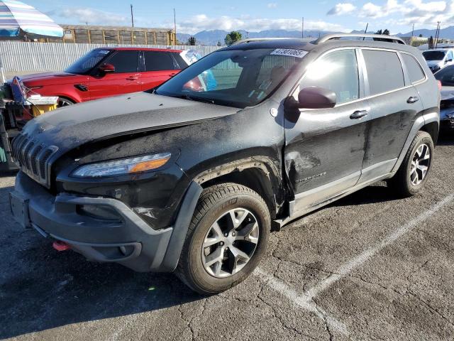  Salvage Jeep Cherokee