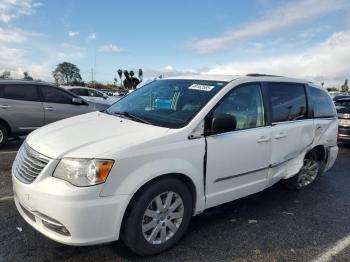  Salvage Chrysler Minivan