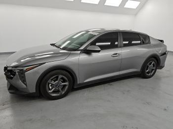  Salvage Kia K4 Lx