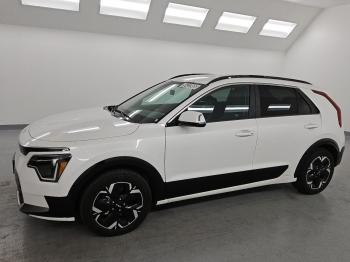  Salvage Kia Niro