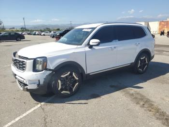  Salvage Kia Telluride