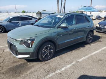  Salvage Kia Niro