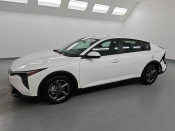  Salvage Kia K4 Lx