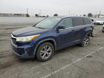  Salvage Toyota Highlander