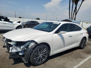  Salvage Lexus Es