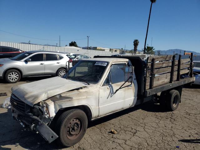  Salvage Toyota Pickup