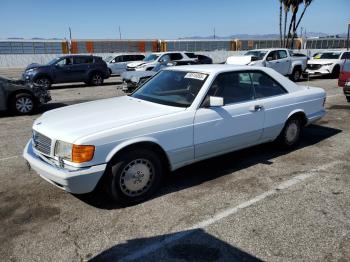  Salvage Mercedes-Benz 560-Class