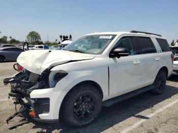  Salvage Ford Expedition