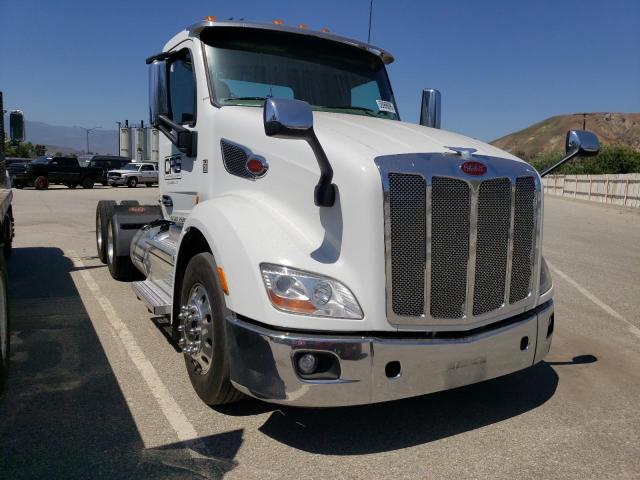  Salvage Peterbilt 579