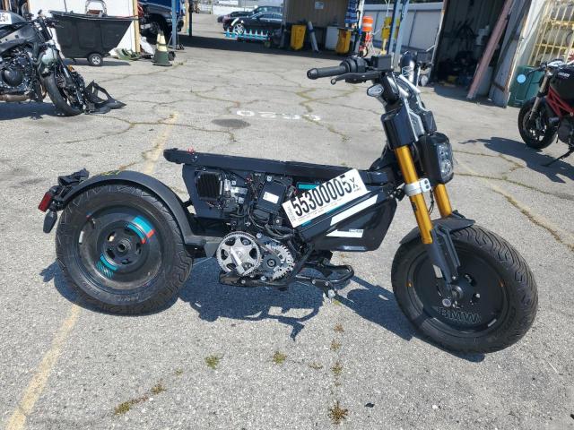 Salvage BMW Ce 02