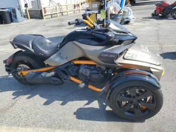  Salvage Can-Am Spyder