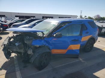  Salvage Ford Explorer