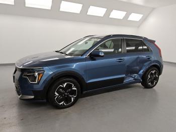  Salvage Kia Niro