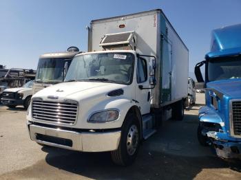  Salvage Freightliner M2 106 Med