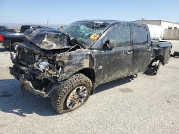  Salvage Nissan Titan