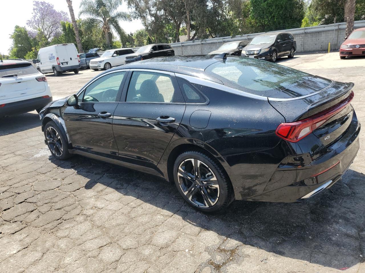 Kia K5 Gt Line Image 2