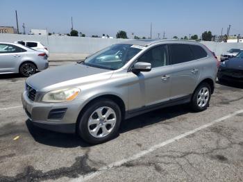  Salvage Volvo XC60