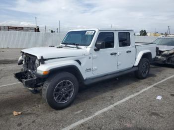  Salvage Jeep Gladiator