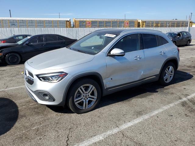  Salvage Mercedes-Benz GLA