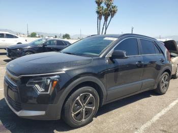  Salvage Kia Niro