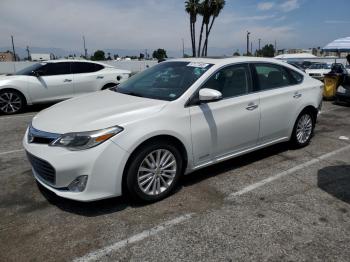  Salvage Toyota Avalon