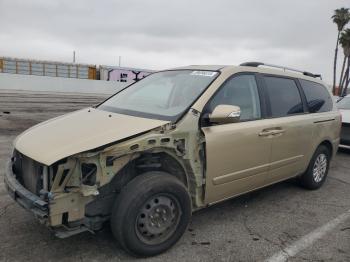  Salvage Kia Sedona