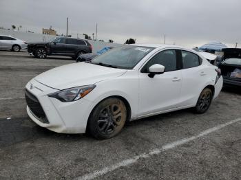 Salvage Toyota Yaris
