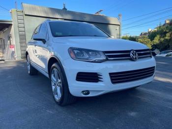  Salvage Volkswagen Touareg