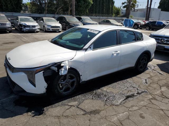  Salvage Kia K4 Lx