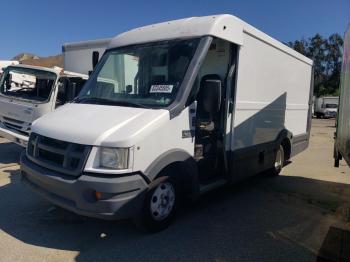  Salvage Isuzu Npr